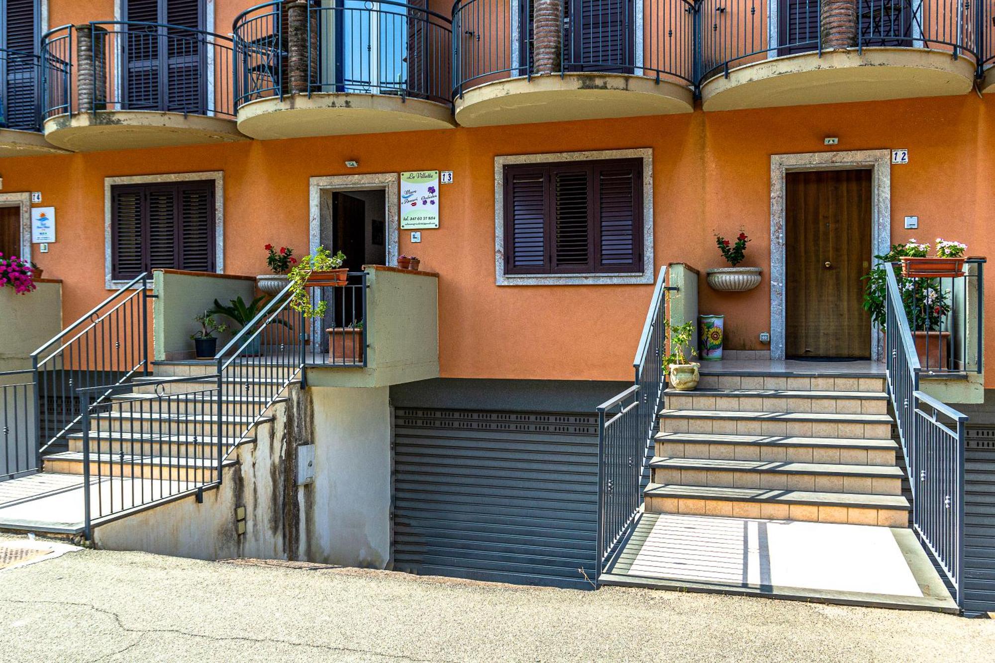 Villetta Mari E Amuri Giardini Naxos Exterior foto